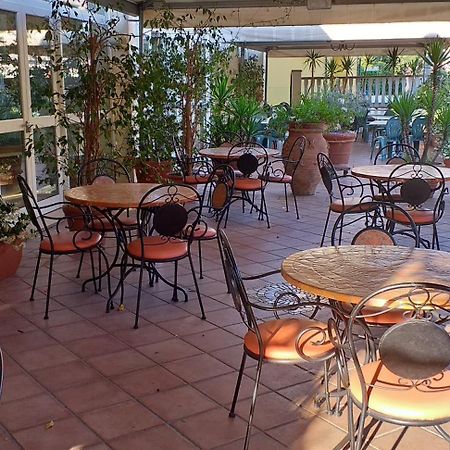 Hotel Da Beppe Chiesina Uzzanese Exterior foto